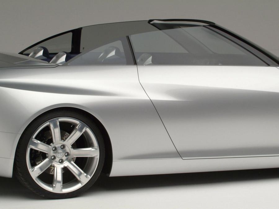  Lexus LF-C Concept 2004 года  (фото 36 из 112)